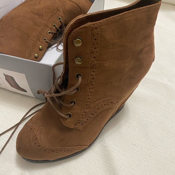 Mossimo Kylin Wedge Bootie - Picture 2 of 2